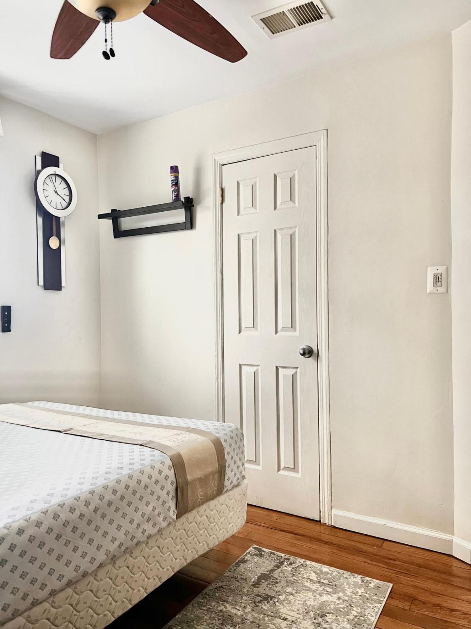 Aloha Homestay Falls Church Buitenkant foto