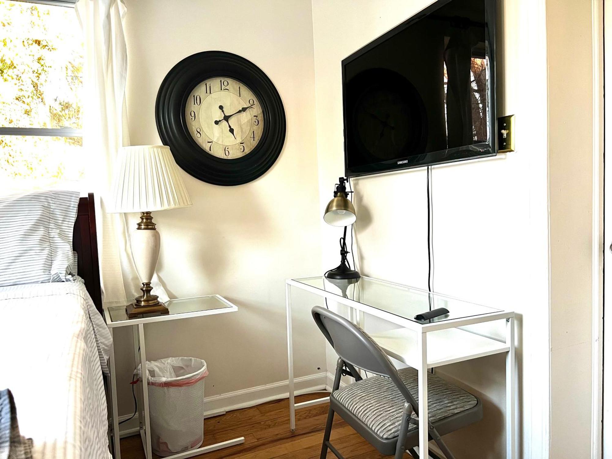 Aloha Homestay Falls Church Buitenkant foto
